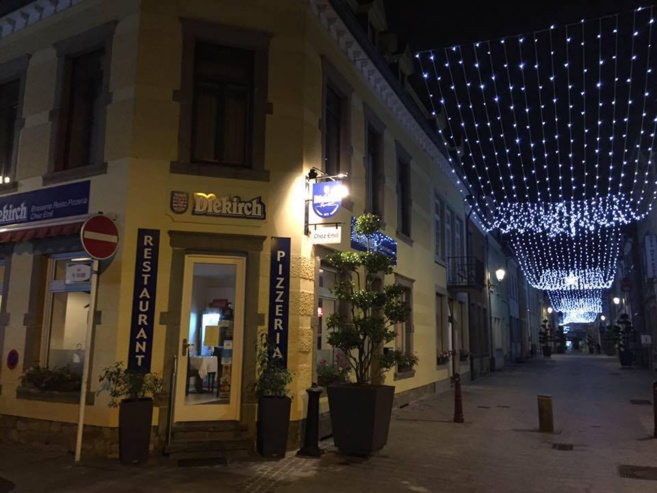 CHEZ EMIL