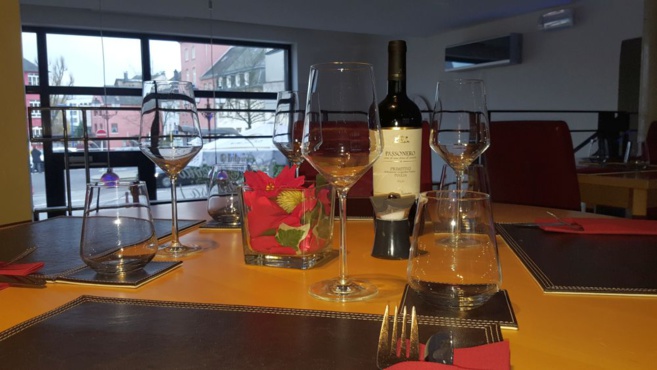 LA CAVERNA DELIZIOSA LA CAVERNA DELIZIOSA