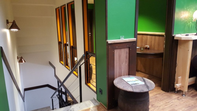 AM BROSTLOAPSEEKELCHEN AM BROSTLOAPSEEKELCHEN