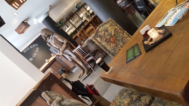 AM BROSTLOAPSEEKELCHEN AM BROSTLOAPSEEKELCHEN