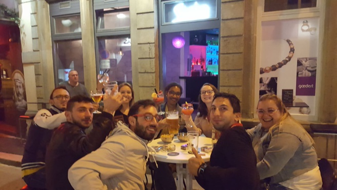 Side Bar