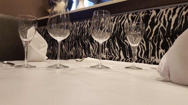 OKTAV AMADEUS OKTAV AMADEUS