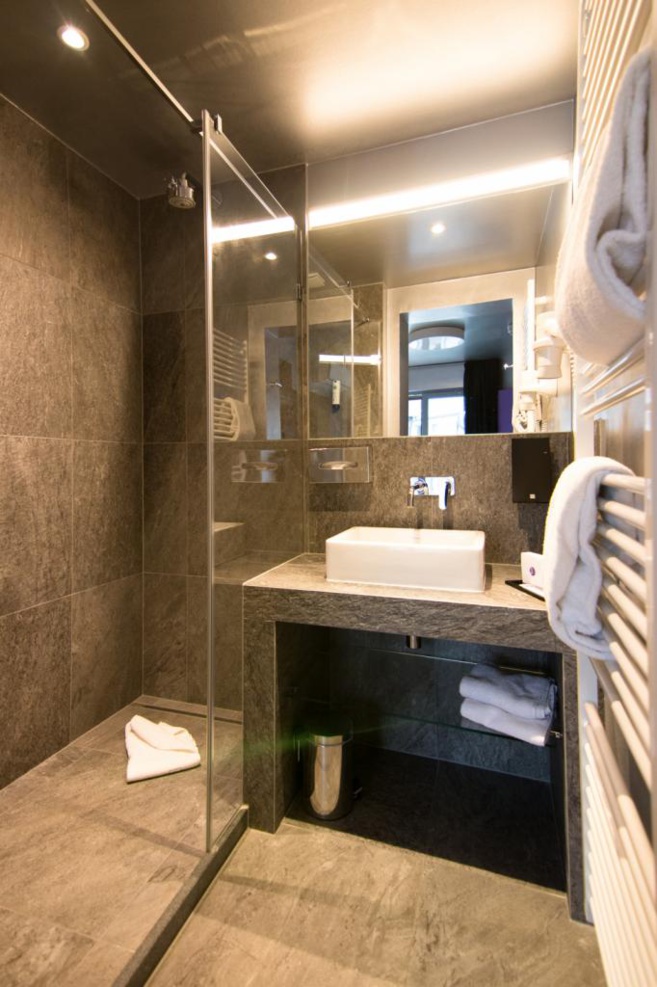 HÔTEL JJ32