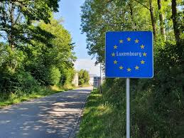 Le Grand-Duché de Luxembourg Le Grand-Duché de Luxembourg