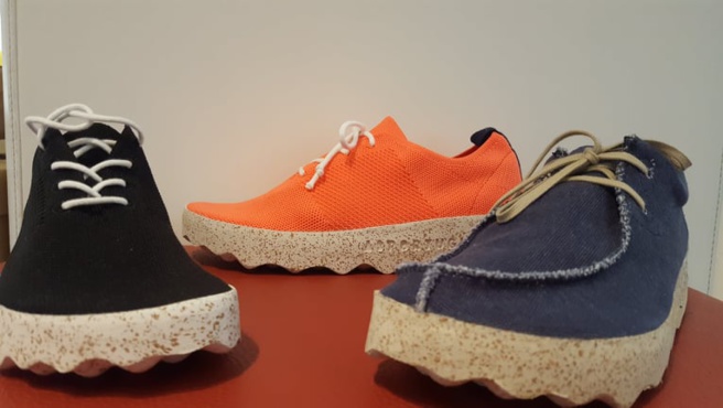 Lost Laces