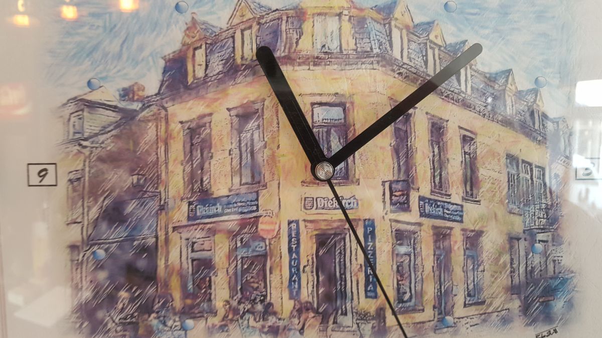 CHEZ EMIL