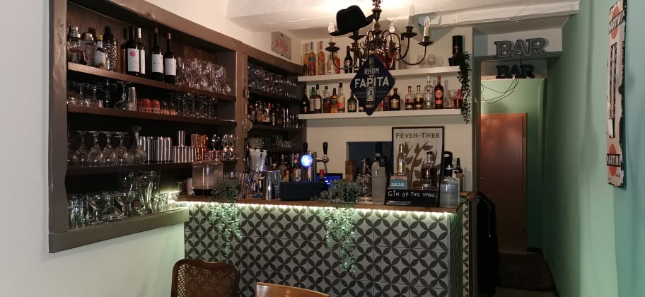 Bar:Bar